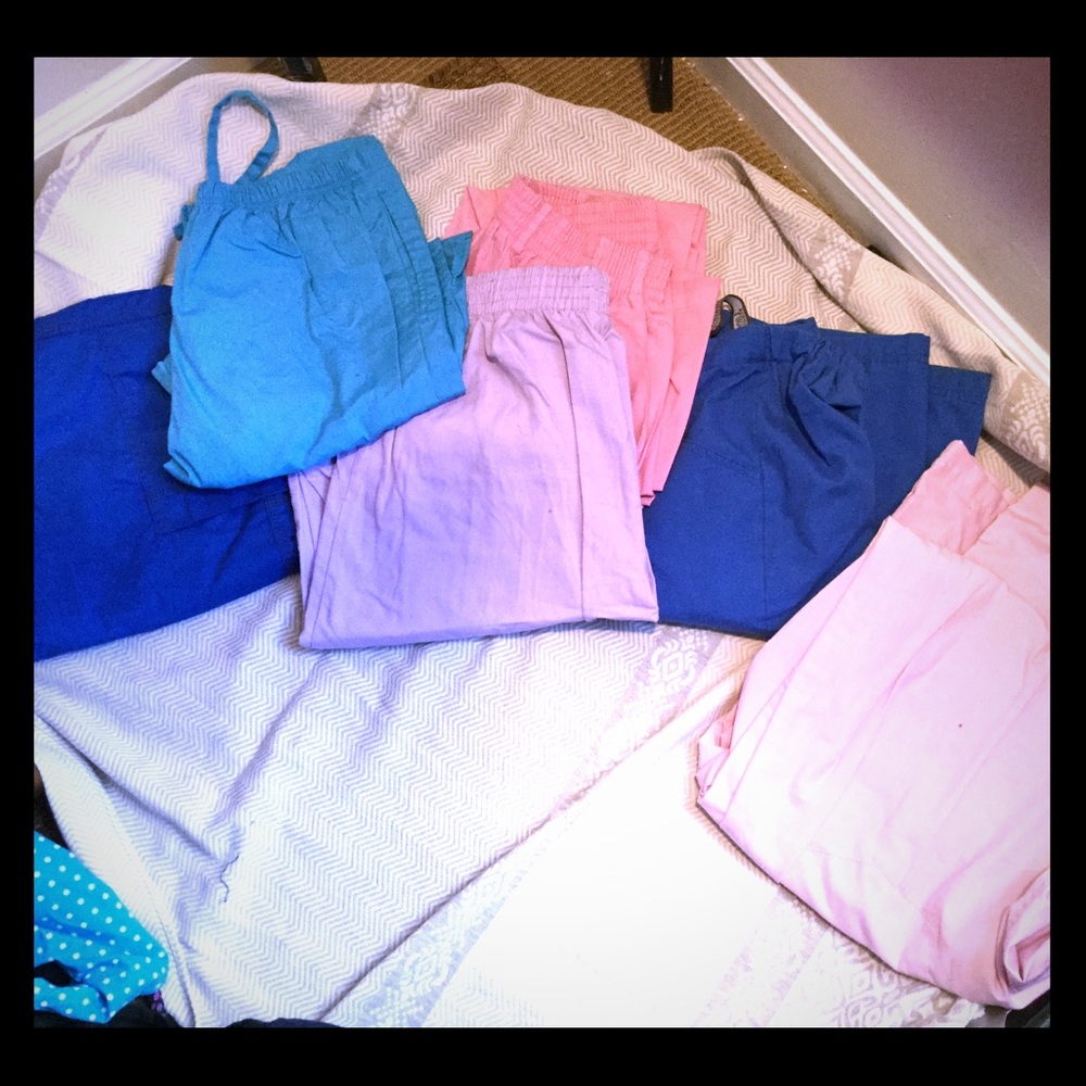 (6) Scrub pants!